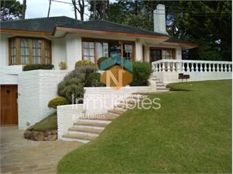 https://www.gallito.com.uy/hermosa-casa-de-3-dormitorios-en-lugano-punta-inmuebles-25038640