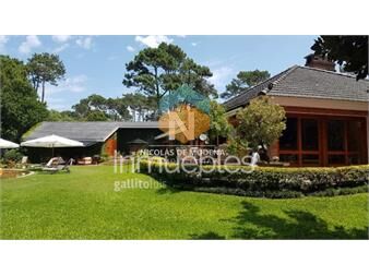 https://www.gallito.com.uy/espectacular-chalet-en-playa-brava-inmuebles-25034783