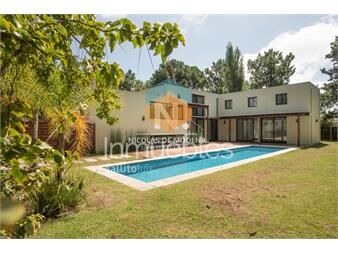 https://www.gallito.com.uy/venta-hermosa-casa-en-barrio-privado-3-servicio-inmuebles-24995727