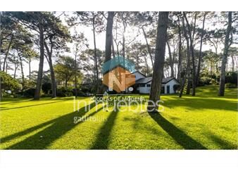 https://www.gallito.com.uy/oportunidad-vende-casa-con-gran-metraje-en-san-inmuebles-25036973