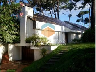https://www.gallito.com.uy/en-venta-casa-de-4-dormitorios-en-san-rafael-y-inmuebles-25141242