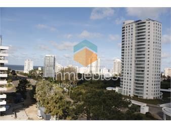 https://www.gallito.com.uy/apartamento-en-venta-de-3-dormitorios-en-punta-inmuebles-19659738