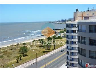 https://www.gallito.com.uy/venta-malvin-penthouse-2-dormitorios-2-baños-garaje-inmuebles-27415802