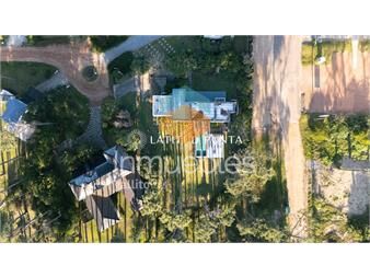 https://www.gallito.com.uy/alquiler-casa-en-laguna-blanca-manantiales-5-dormitorios-c-inmuebles-21841642