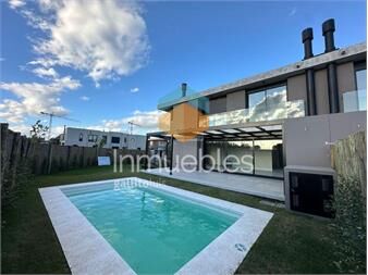 https://www.gallito.com.uy/alquiler-casa-3-dormitorios-parques-ii-estrena-gran-calidad-inmuebles-27129821