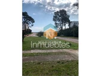 https://www.gallito.com.uy/gran-terreno-esquinero-en-venta-inmuebles-23926260
