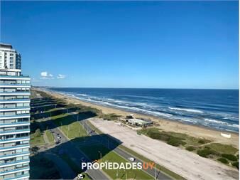 https://www.gallito.com.uy/apartamento-en-alquiler-temporal-de-3-en-playa-inmuebles-26165227