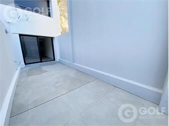 https://www.gallito.com.uy/venta-monoambiente-con-patio-en-pocitos-inmuebles-24867924