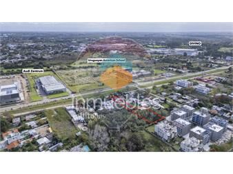 https://www.gallito.com.uy/venta-terreno-2591-m2-en-carrasco-norte-y-5-casas-inmuebles-27421525