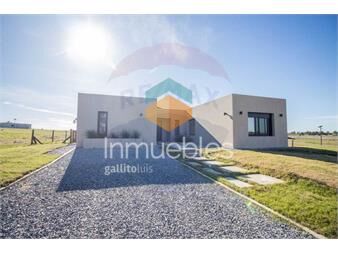 https://www.gallito.com.uy/venta-casa-en-la-tahona-3-dormitorios-inmuebles-27434304