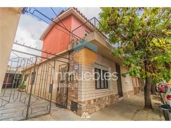 https://www.gallito.com.uy/venta-de-importante-casa-en-el-centro-de-pando-inmuebles-27434523