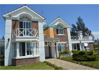https://www.gallito.com.uy/hermosa-casa-excelente-estado-colinas-de-carrasco-inmuebles-27434525