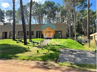https://www.gallito.com.uy/casa-en-alquiler-anual-en-club-del-lago-punta-ballena-inmuebles-27437800