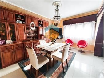 https://www.gallito.com.uy/venta-casa-de-3-dormitorios-y-escritorio-prado-cochera-inmuebles-27234846