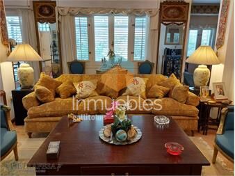https://www.gallito.com.uy/casa-en-venta-6-dormitorios-4-baã±os-fondo-con-inmuebles-27437977