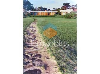 https://www.gallito.com.uy/terreno-solanas-primera-linea-frente-a-la-playa-inmuebles-26707961