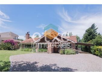 https://www.gallito.com.uy/casa-en-venta-en-lomas-de-carrasco-inmuebles-27002926