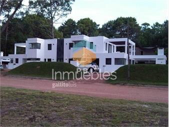 https://www.gallito.com.uy/casa-3-dormitorios-en-solanas-country-punta-inmuebles-24254946