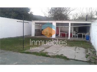 https://www.gallito.com.uy/casa-en-alquiler-con-frente-fondo-y-cocheras-maroñas-inmuebles-27441529