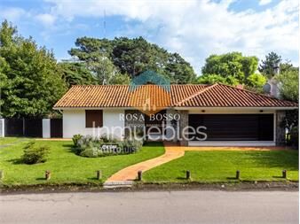 https://www.gallito.com.uy/casa-venta-3-dormitorios-con-piscina-cantegril-inmuebles-27161536