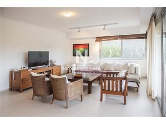 https://web5.gallito.com.uy/apartamento-en-venta-2-dormitorios-frente-al-mar-inmuebles-25034334