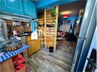 https://www.gallito.com.uy/2120p1-venta-casa-4-dorm-monoambiente-tres-cruces-inmuebles-27435198