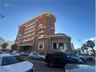 https://www.gallito.com.uy/apartamento-venta-peninsula-inmuebles-27447811