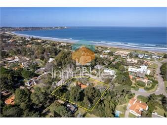 https://www.gallito.com.uy/casa-de-3-dormitorios-y-servicio-en-solana-punta-inmuebles-24177042