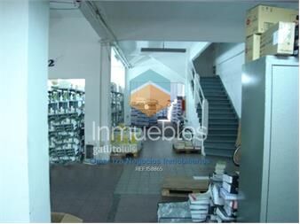 https://www.gallito.com.uy/iza-venta-local-industrial-en-tres-cruces-la-comercial-inmuebles-27453873