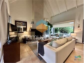 https://www.gallito.com.uy/venta-casa-de-3-dormitorios-y-2-baã±os-barbacoa-y-inmuebles-27454193
