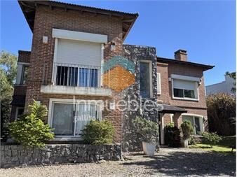 https://www.gallito.com.uy/venta-casa-4-dormitorios-lomas-de-la-tahona-inmuebles-27454363
