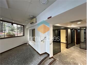https://www.gallito.com.uy/iconica-casaoficina-en-punta-carretas-reciclada-para-ofic-inmuebles-25478886