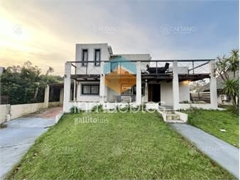https://www.gallito.com.uy/venta-de-casa-tres-dormitorios-pinares-punta-inmuebles-27239663