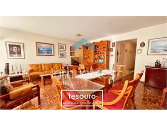 https://www.gallito.com.uy/venta-apartamento-de-3-dormitorios-con-servicio-y-inmuebles-27469413