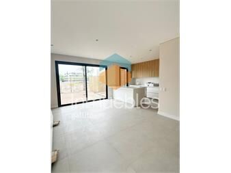 https://www.gallito.com.uy/alquiler-casa-ph-4-dormitorios-barrio-parques-2-inmuebles-26591151