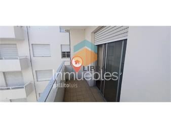 https://www.gallito.com.uy/alquiler-amplio-apartamento-en-pleno-centro-de-3-inmuebles-27474791
