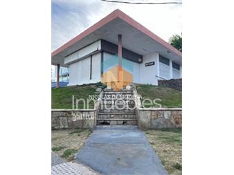 https://www.gallito.com.uy/vende-casa-en-mansa-punta-del-este-con-3-inmuebles-27478176