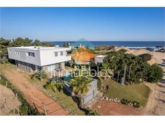 https://www.gallito.com.uy/venta-casa-de-3-dormitorios-tio-tom-punta-ref-inmuebles-25709937