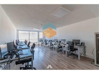 https://www.gallito.com.uy/venta-de-oficina-con-renta-garage-parque-batlle-inmuebles-27479037