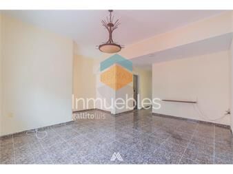 https://www.gallito.com.uy/vende-casa-de-3-dormitorios-y-gge-en-paso-molino-inmuebles-27245299