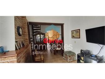 https://www.gallito.com.uy/casa-de-4-dormitorios-con-garaje-y-patio-sobre-inmuebles-26096211