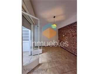 https://www.gallito.com.uy/apartamento-en-venta-2-dormitorios-1-baño-y-inmuebles-24570561
