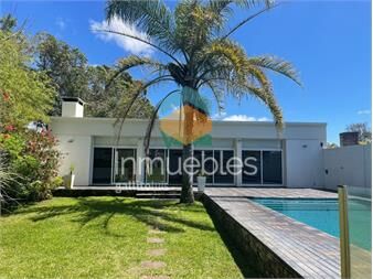 https://www.gallito.com.uy/casa-de-4-dormitorios-con-piscina-sobre-la-rambla-inmuebles-27484968