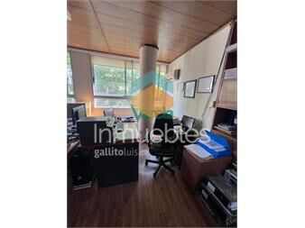 https://www.gallito.com.uy/venta-oficina-centro-2-padrones-amplia-reciclada-inmuebles-27485191
