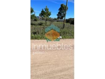 https://www.gallito.com.uy/terreno-en-venta-montes-de-solymar-esquina-y-inmuebles-27485248