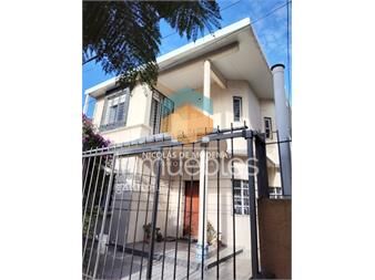 https://www.gallito.com.uy/venta-casa-parque-batlle-reciclada-4-dormitorios-inmuebles-27489602