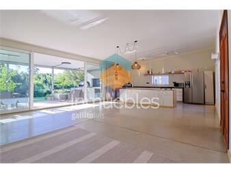 https://www.gallito.com.uy/venta-de-casa-3-dormitorios-2-baños-barrio-cumbres-inmuebles-27489944