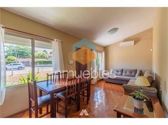 https://www.gallito.com.uy/venta-hermosa-casa-en-ciudad-de-la-costa-sur-inmuebles-27234622