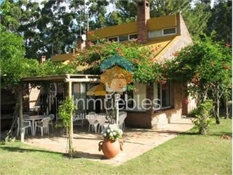 https://www.gallito.com.uy/alquiler-temporario-de-casa-de-3-dormitorios-en-camino-luss-inmuebles-27490123
