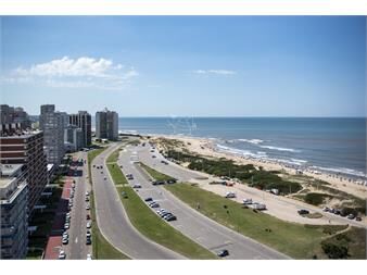 https://www.gallito.com.uy/hermoso-pent-house-en-torre-imperiale-zona-de-inmuebles-22909748